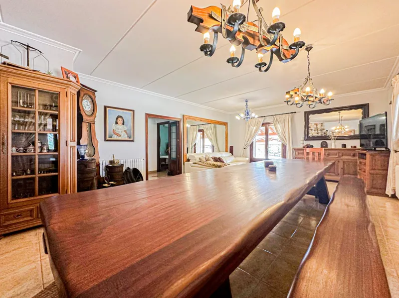 Spectacular finca with large plot, pool and exclusive ... — photo 1