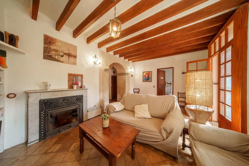 Cozy 204 m2 house with garden in Esporles — photo 3