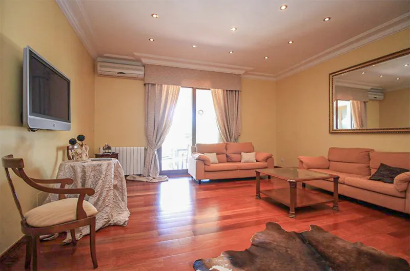 Wonderful villa with garden and pool in Costa de la Calma Mas — photo 3
