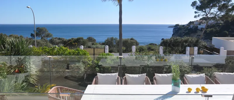 Villa in Sol de Mallorca with Moorish architecture and partial sea views — photo 3