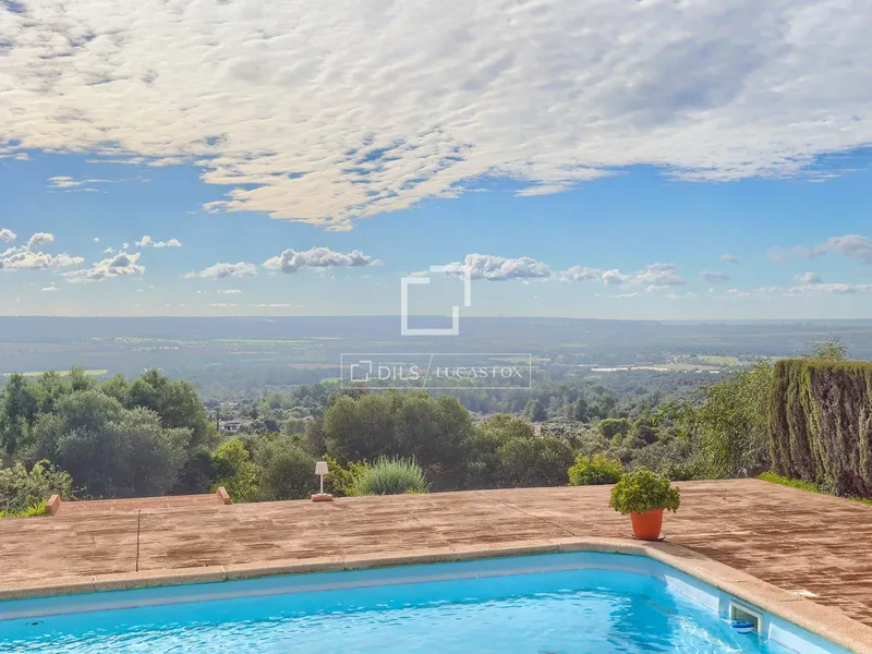 500m² house / villa for sale in Palma de Mallorca — photo 2