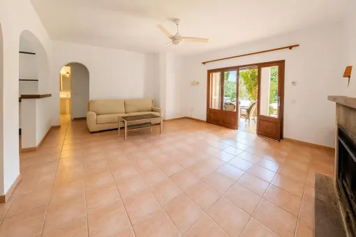 Puerto Alcudia, Detached Chalet with Pool in Alcúdia - Rare Opportunity Near the Beach — photo 8