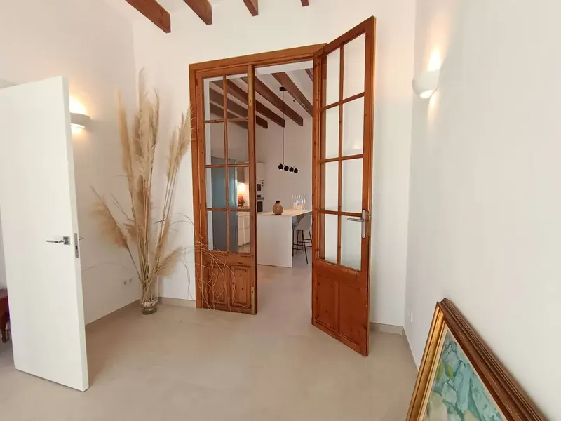 This high-quality property features state-of-the-art technology, exclusive features and a fantastic location with views — photo 12