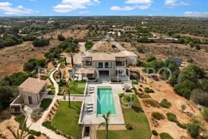 Ref. PRO244 – High-quality newly built finca with sea views, modern equipment, heated pool and many details more near the beautiful bay of Cala Llombards — photo 1