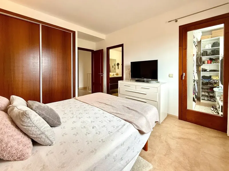 Discover this beautiful townhouse located in the idyllic village of Moscari, a place where tranquility and natural surroundings merge. — photo 10
