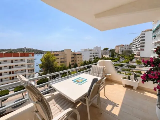 Apartment for rent in Costa de la Calma, Calvià — photo 9