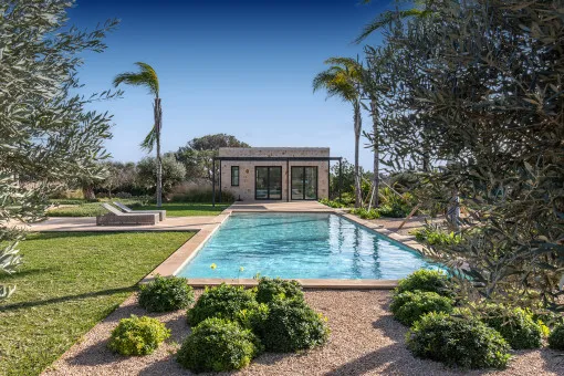 Portocolom, Mediterranean new-build finca with high-quality fittings and large pool near Portocolom — photo 5