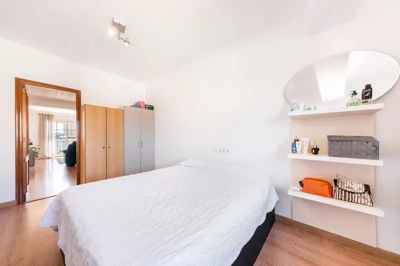 Renovated flat with terrace in Manacor — photo 12