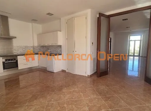 High-quality apartment with large kitchen-diner in Felanitx — photo 11