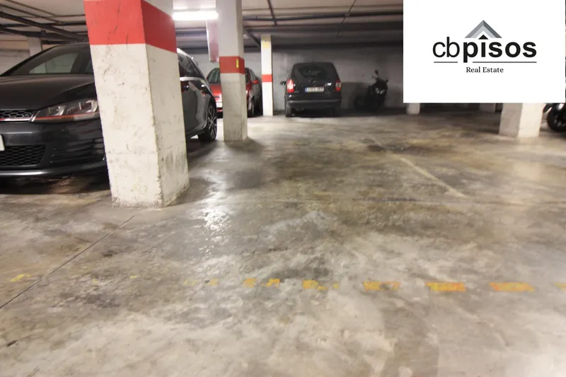 Parking - Palma de Mallorca (El Coll d´en Rabassa) , Built Surface 14m 2 . — photo 2