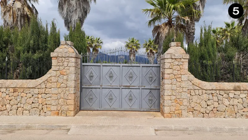 Plot for sale in Santa Maria del Camí – Single-family home project — photo 2