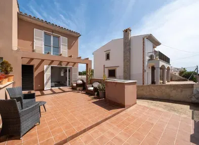 Semi-detached house in Portocolom – Space, light and... — photo 1