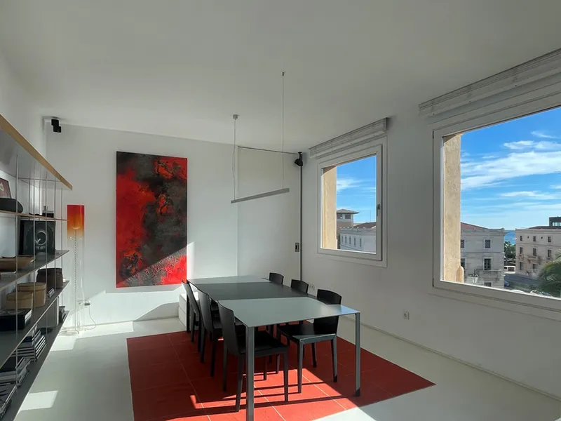 Luxury one-bedroom apartment with views and lift, La Lonja, Palma — photo 2