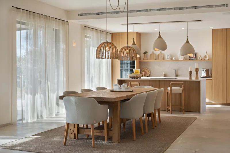 Modern elegance and Mallorcan charm in Ses Salines — photo 8