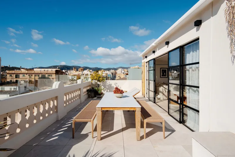 Duplex penthouse with sea views in Santa Catalina — photo 9