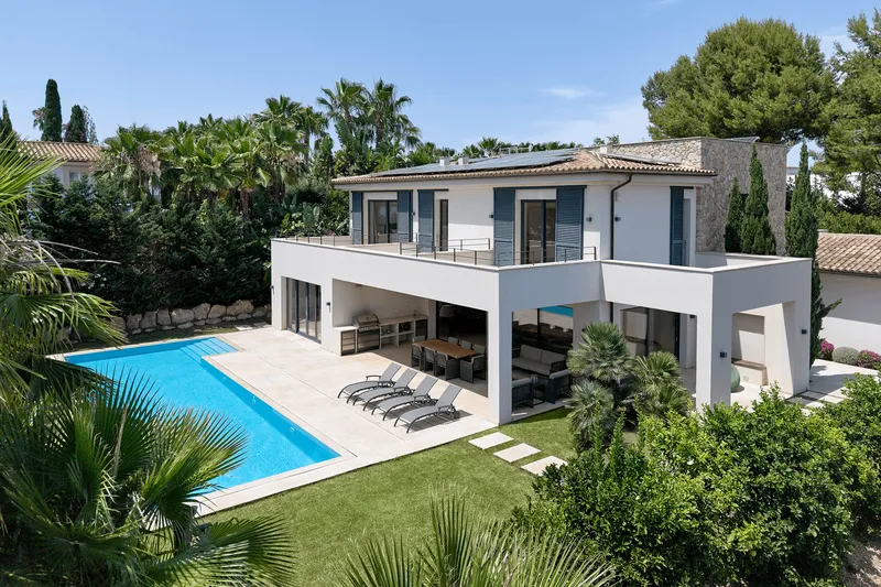 Property cmqtpf7d500h3k17asbz6x7yr — photo 2