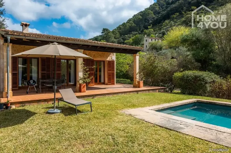 Mediterranean finca with holiday licence, pool and 15,384 m² plot in a natural setting — photo 5