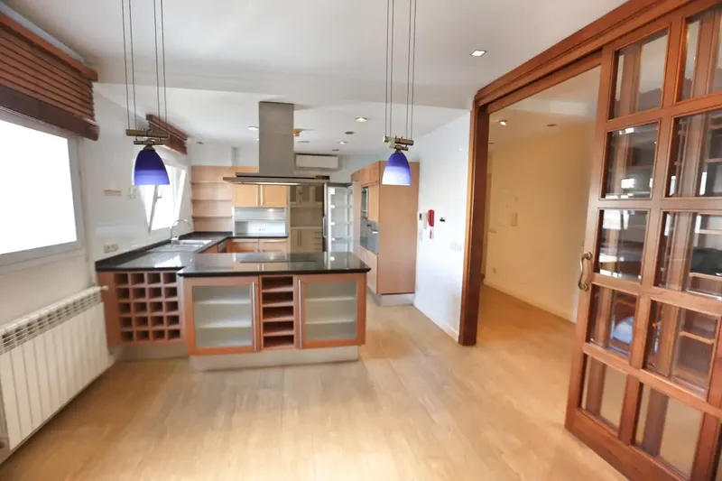 Impressive duplex penthouse in Son Armadams with 220m2 of living space plus 110m2 terrace with jacuzzi — photo 2