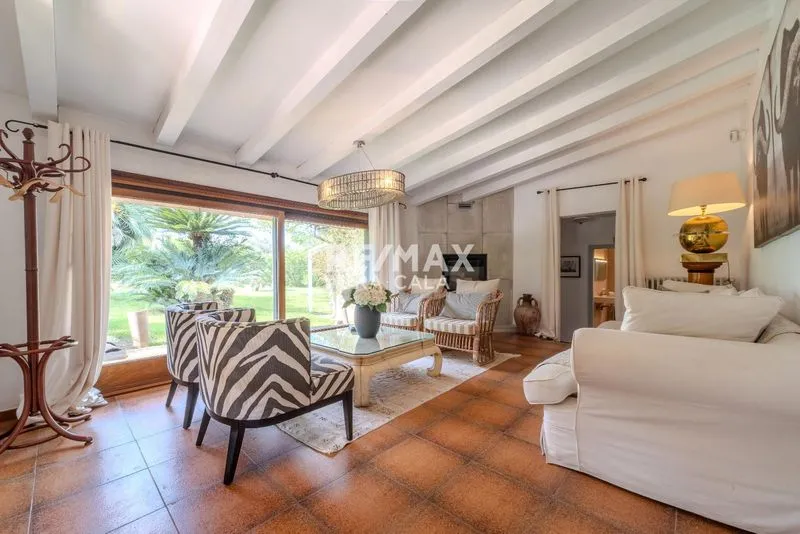 Unique property in Mallorca: rustic finca with main house and independent guest house — photo 1