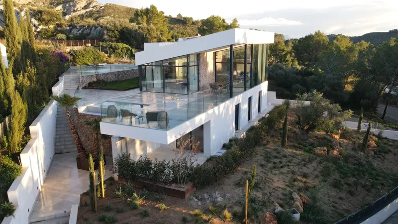 Fantastic villa with panoramic views and exclusive furnishings — photo 2