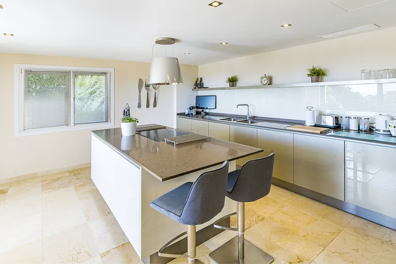 Port Andratx: Spacious villa with 4 bedrooms, pool and panoramic views for sale — photo 3