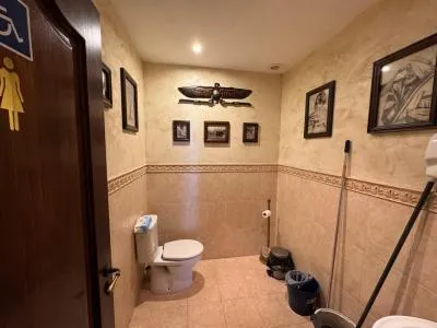 Business Premise - Palma de Mallorca (Foners), Built Surface 131m², 2 Toilets, 3 Distance to the Sea — photo 11