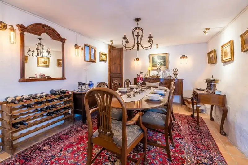 Experience the Mediterranean paradise in this rustic finca in S'Arraco. The property is situated on a cultivated plot of almost 8,000 m² and — photo 9
