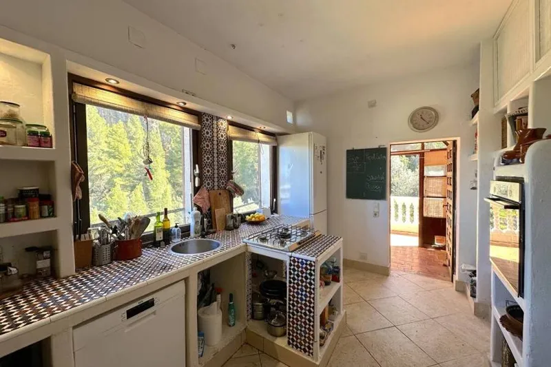 Unique West Coast Setting with Sea Views – Your Dream Project Awaits — photo 11