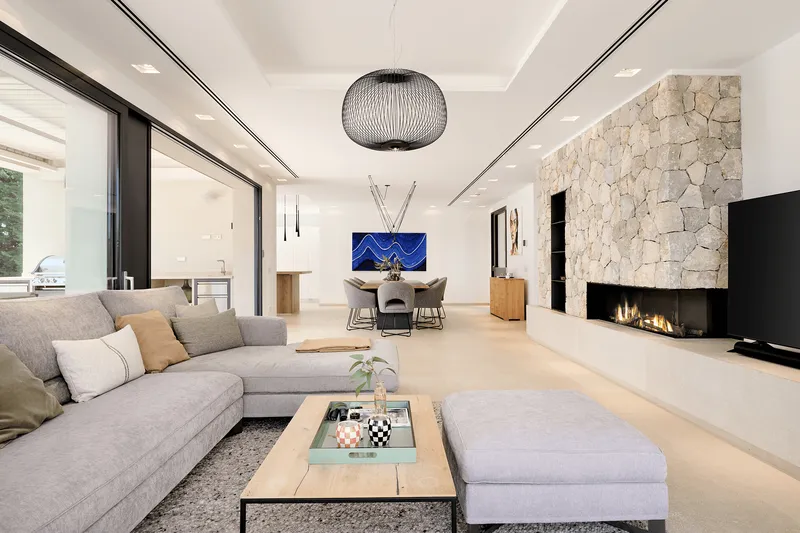 Property cmqtpf7d500h3k17asbz6x7yr — photo 6