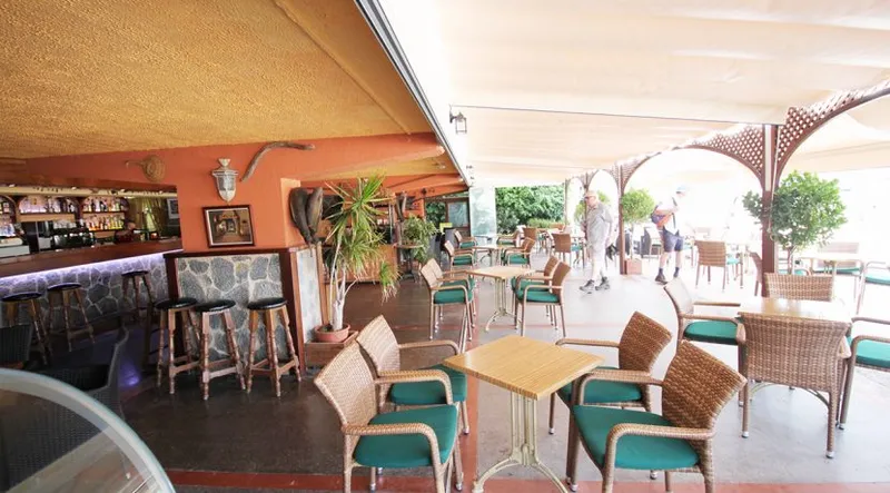 Premises on the first line of the beach of Port de Sóller — photo 6