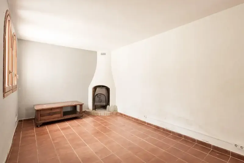 Promising house for sale in the heart of Pollensa, with great potential, village views and excellent access to shops — photo 5