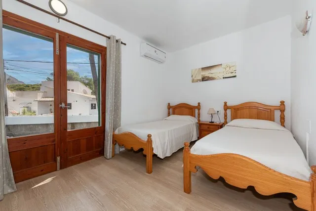 Investment villa with holiday license for sale in Cala San Vicente, North Mallorca — photo 10