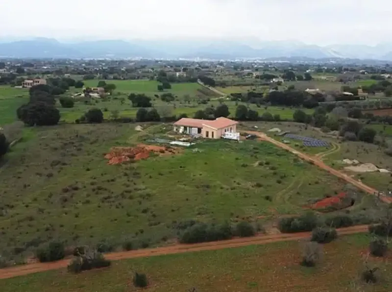 Exclusive new build finca, designed according to ecological and sustainable criteria, located in an environment of absolute tranquility in a renowned — photo 4