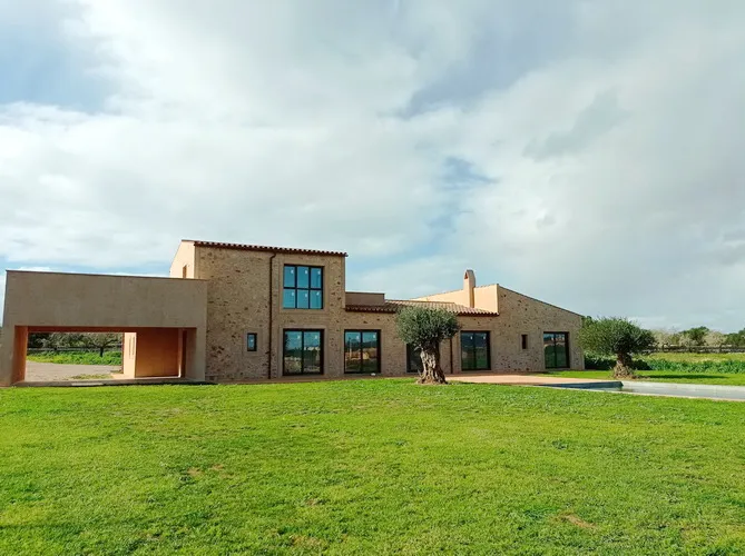 Ground-level new build finca with all extras and pool between Es Llombards – Santanyi — F 150 CM — photo 7