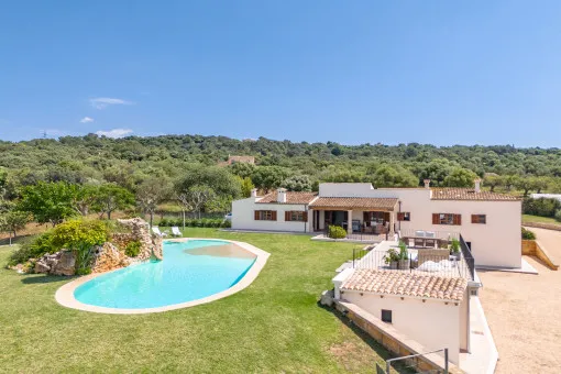 Manacor: Renovated finca with pool, guest house and garage in a perfect location near Manacor — photo 2