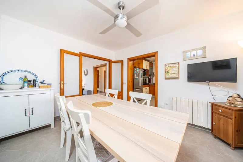 This chalet in Es Pelats is an excellent opportunity in Mallorca. From gestpropiedad, a real estate agency specialized in the area, we present a — photo 3