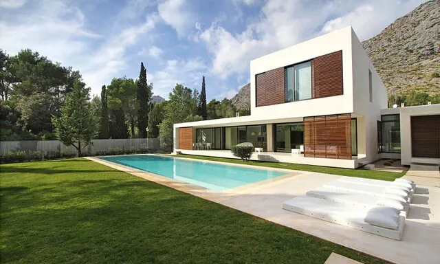 Award-winning architectural residence with landscaped gardens & private tennis court, Pollensa, Mallorca — photo 2