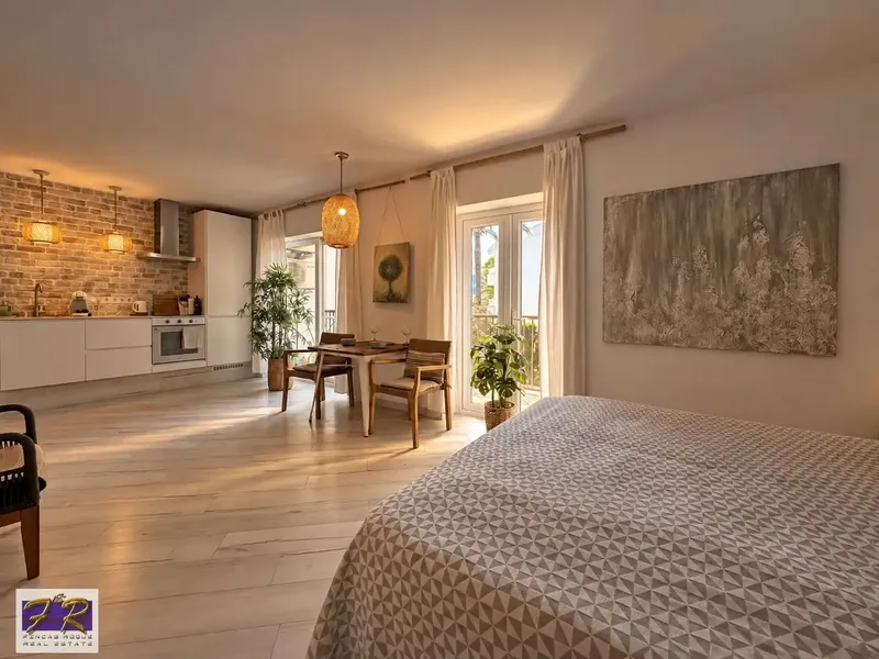 A home with two independent spaces 200 meters from Puerto de Alcúdia beach — photo 7