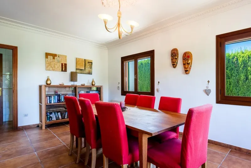 Mediterranean family villa with pool and fireplace in the exclusive area of Porto Cristo Novo, just steps away from Cala Anguila and Cala Mendia — photo 9