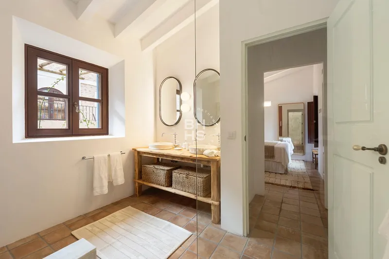 Village/town house for sale in Deià — photo 10