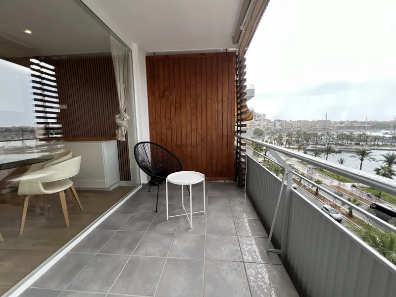 Fantastic apartment on the first line of Paseo Marítimo in Palma — photo 4