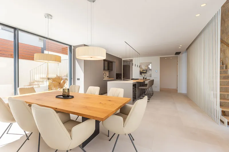 Modern new-build villa with premium comfort near the sea — photo 8