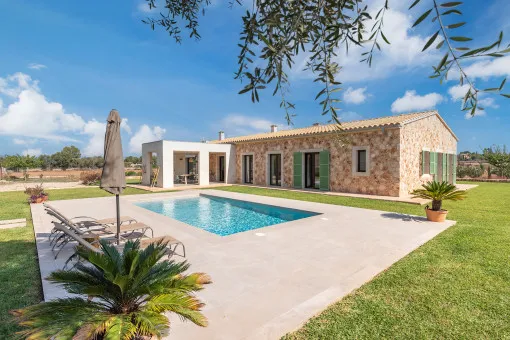 Lloret de Vistalegre, fantastic finca in a quiet location with pool and spacious plot in Lloret de Vistalegre - for rent from October — photo 4