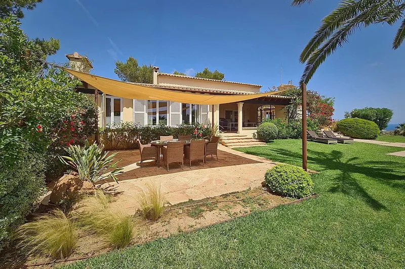 Modern finca above Vall d'Or - with garden, several terraces and panoramic views — photo 3