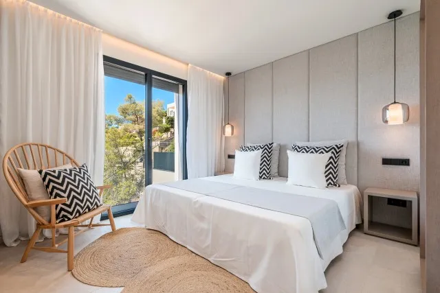 Newly built penthouse with pool for sale in Santa Ponsa, Mallorca — photo 12