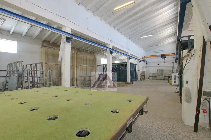 Industrial warehouse for sale in Manacor — photo 3