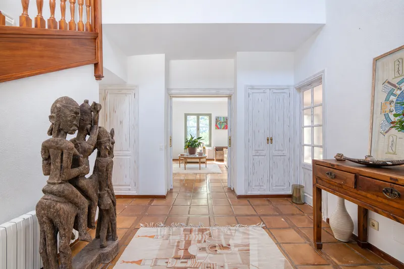 A secluded villa in Esporles, surrounded by the harmony of nature, space and authentic Mallorca — photo 10