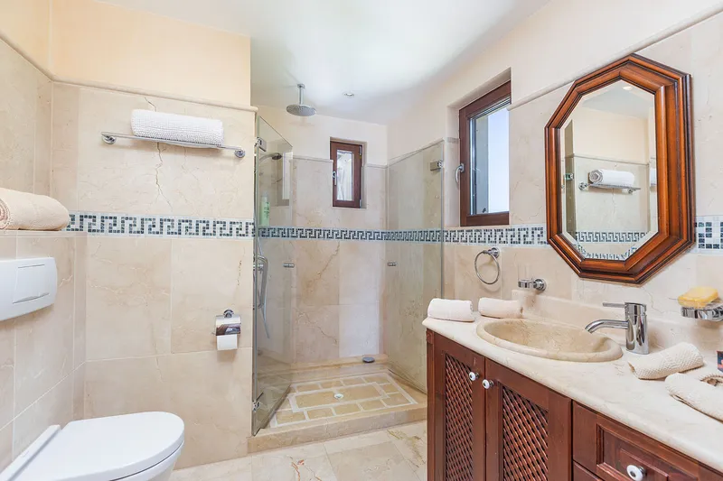Mediterranean dream villa with spectacular sea views in a prime location — photo 12