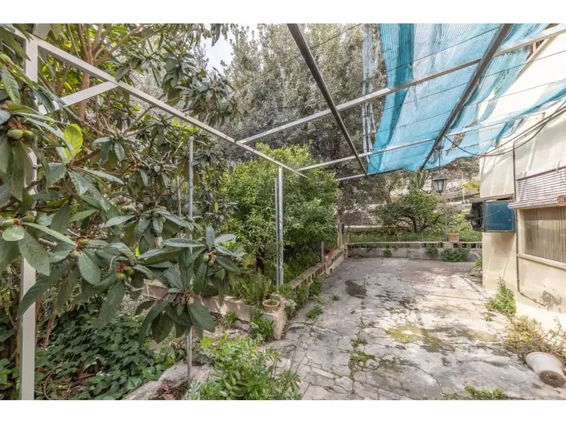Village house with large garden, views and building plot in the charming village of Selva — photo 5