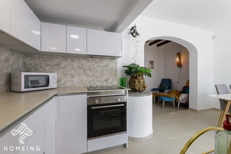 Reformed village house with great style, 2 terraces, 3 bedrooms and attic — photo 10